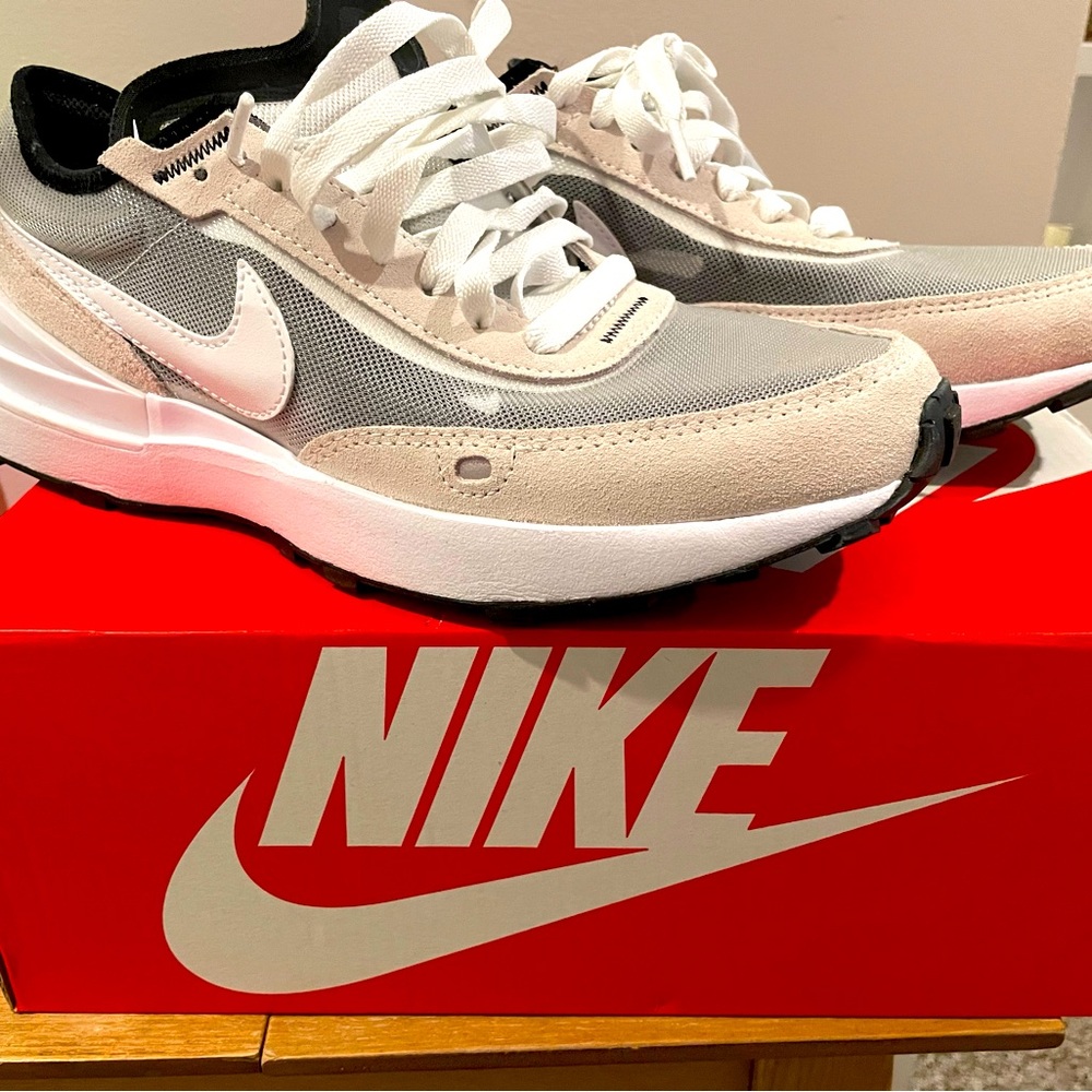 Nike waffle one sneakers